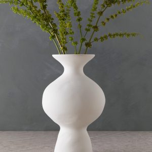 Calista Vase